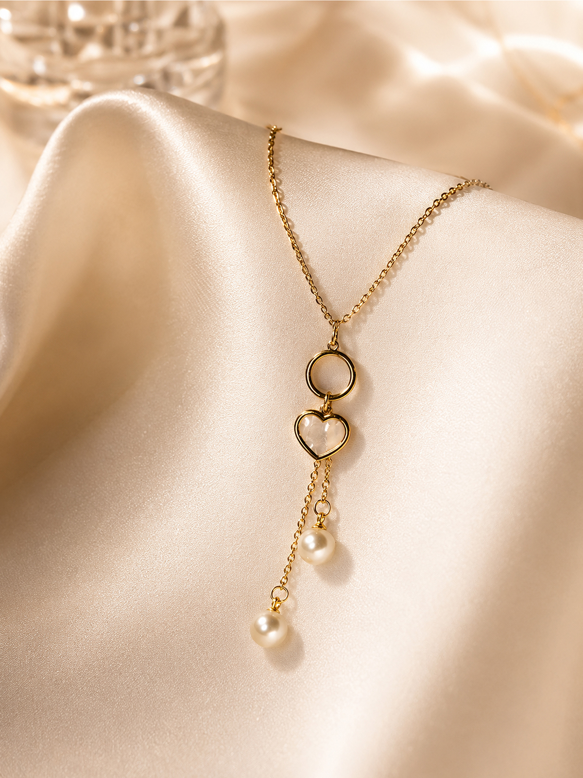 Neckless 1
